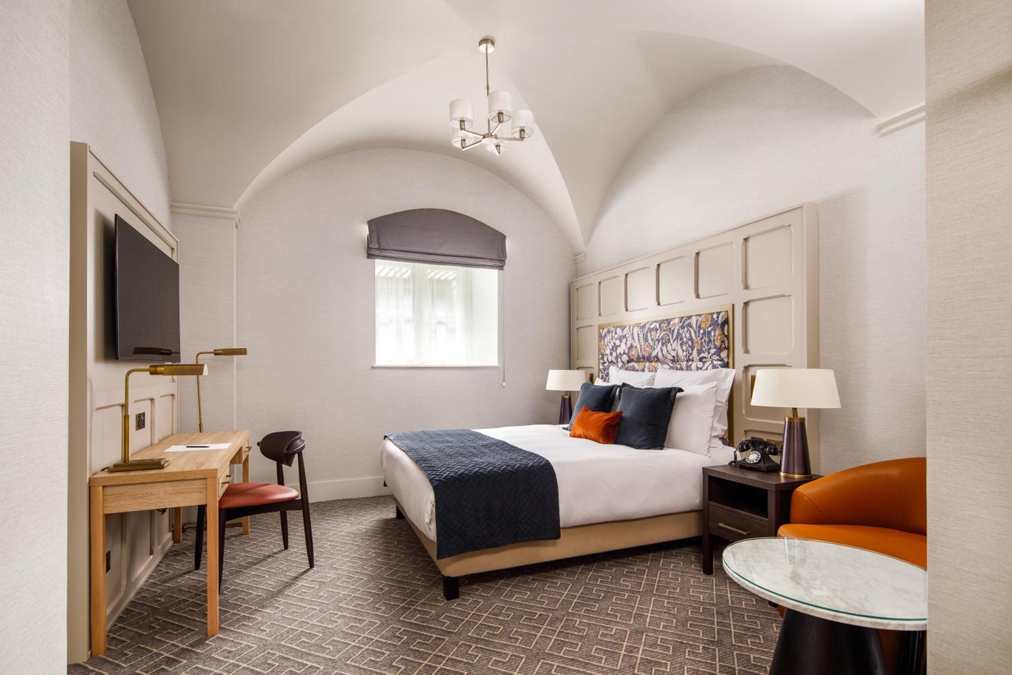 The Municipal Hotel Liverpool - Mgallery Eksteriør bilde A guest room at the hotel